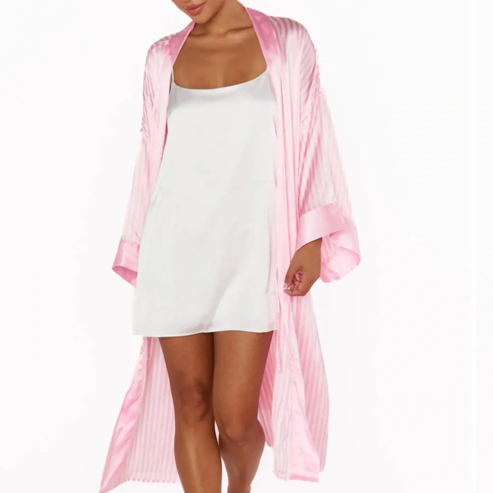 Show me your MuMu The Harlow Robe